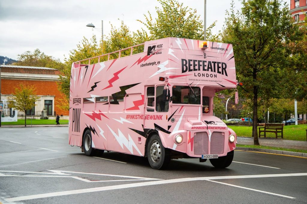 hübsche Beefeater-Busse