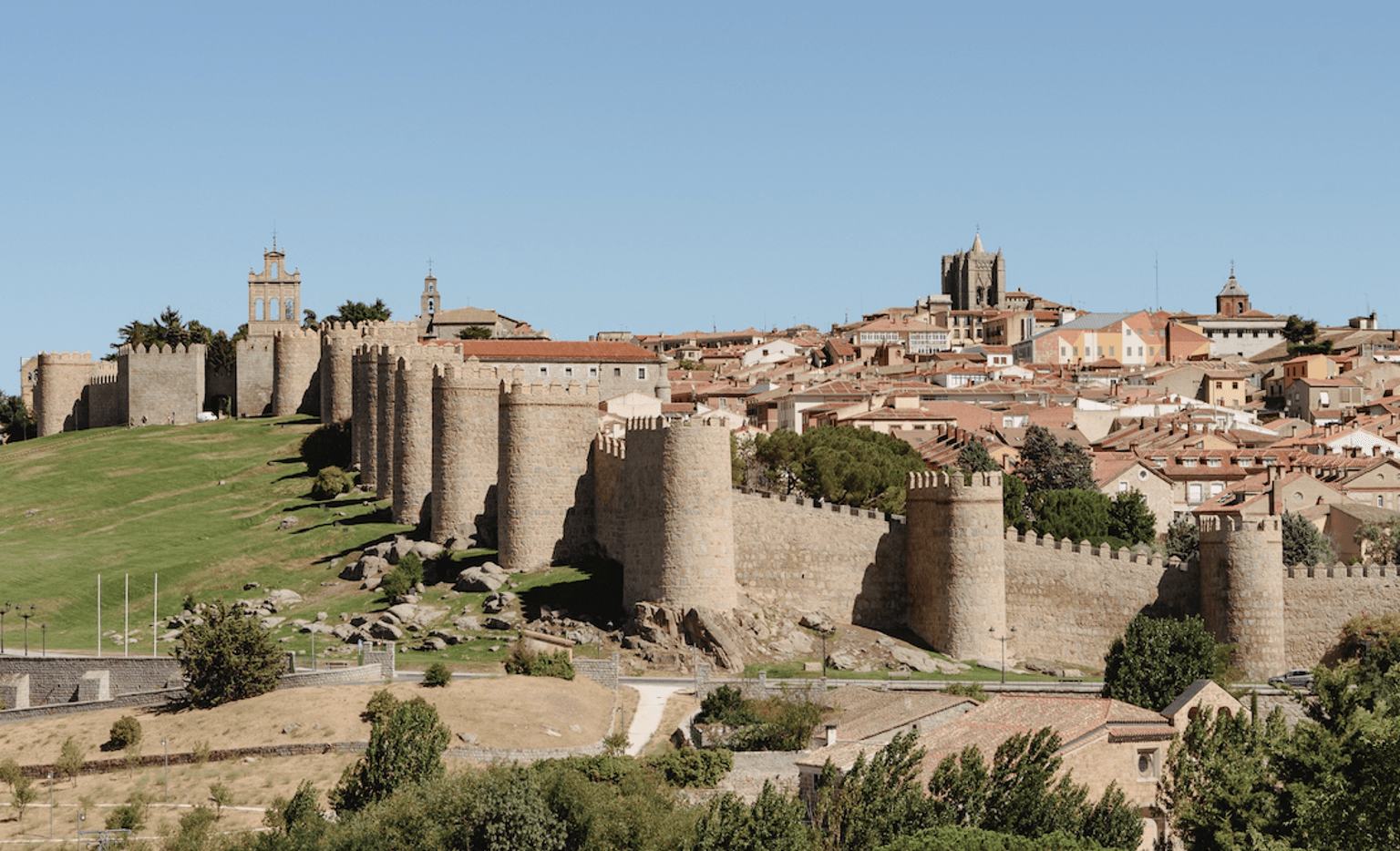 Visita Ávila desde madrid